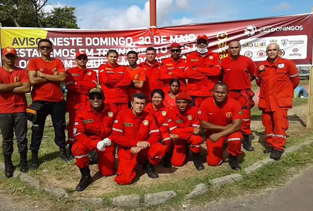 Simulação de incidente com múltiplas vítimas